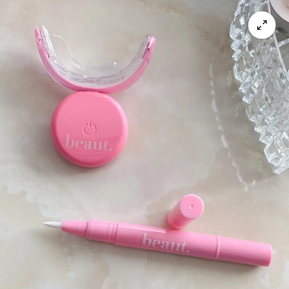 Pink Smile Kit - Picture 4 of 4